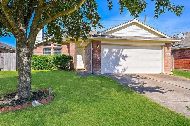 Building Photo - 18446 S Wimbledon Dr