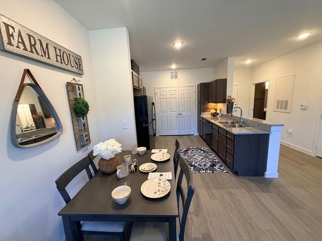 Photo - 235 44th St SW Unit 1101