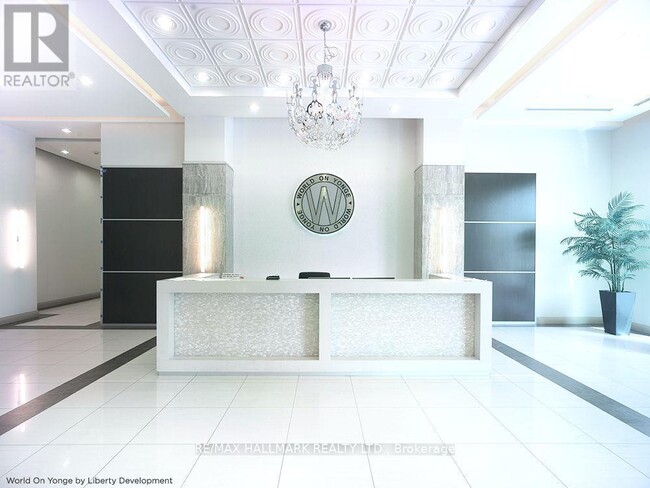 Photo - 7171 Yonge St Unit PH301