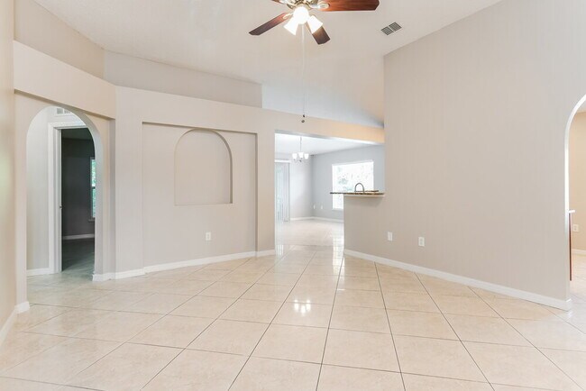 2989 Elbib Dr