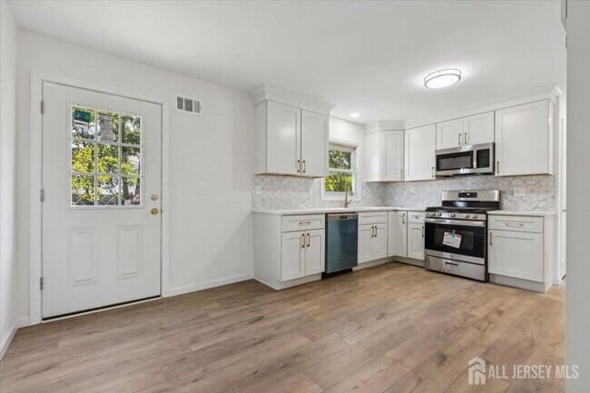 Photo - 38 Lincoln Ave