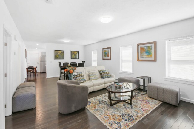 Photo - 15XX Hawley St Unidad 2