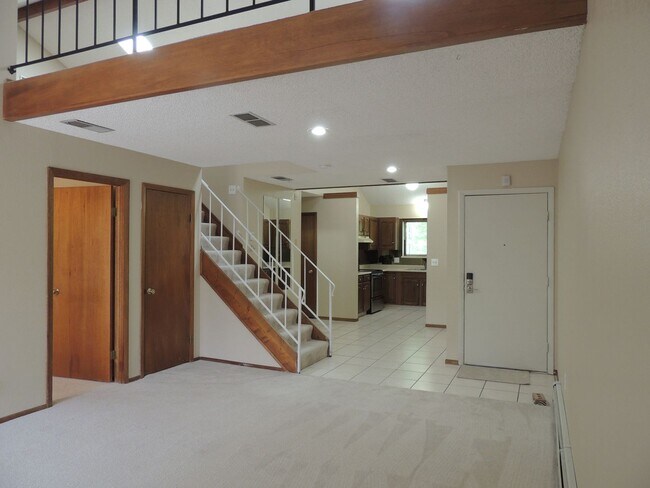 636 Horizon Dr Unit 2bed2bath
