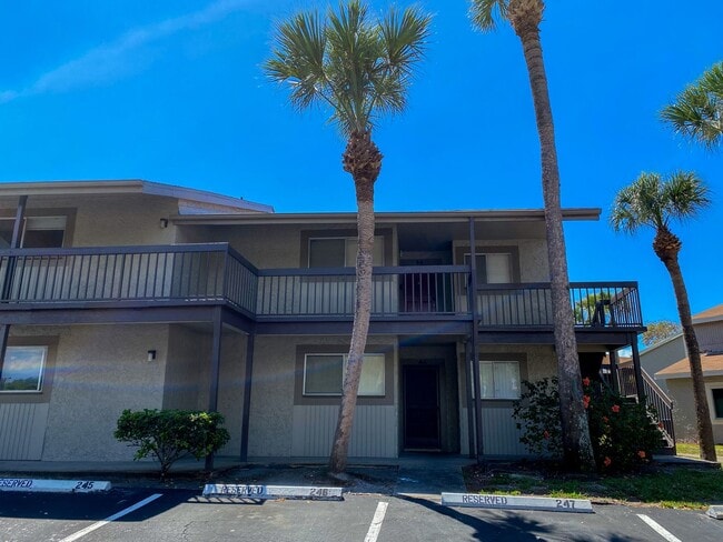 Photo - 2 Bedroom, 2 bathroom condo For Rent in To... Unit 32-B5