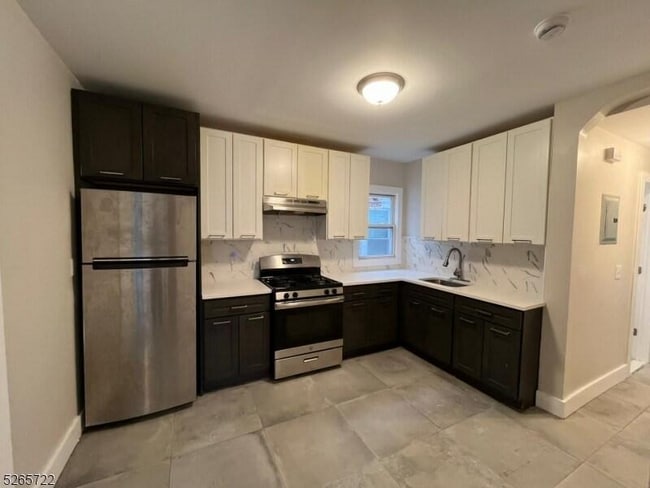 Photo - 44 Clifford St Unit 2