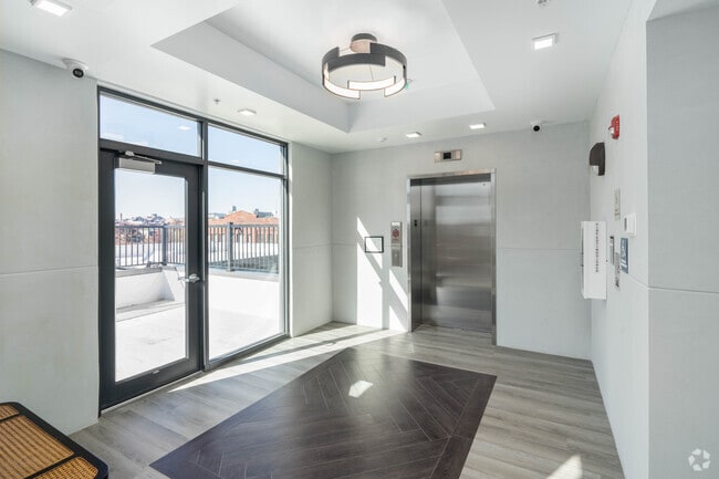 6th Floor Lobby