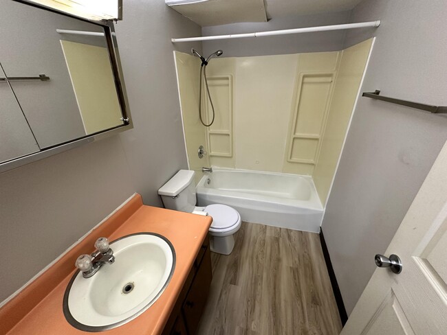 Photo - 236 Walworth St Unit 2