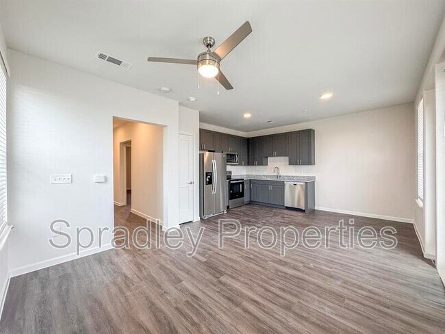 Photo - 710 Shine St Unit Preserve 3201