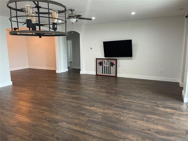 Photo - 1457 Meyer Ln