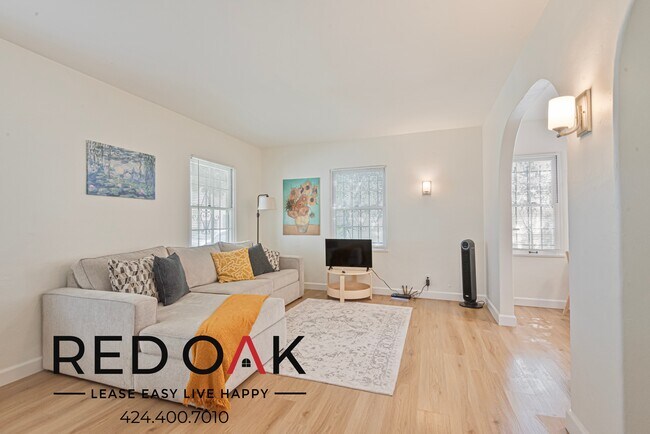 Photo - 2386 Portland St Unidad 2386