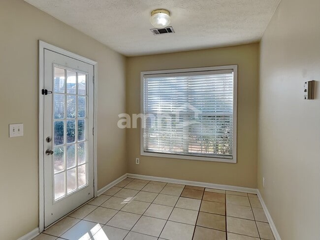 Photo - 805 Chatham Park Dr