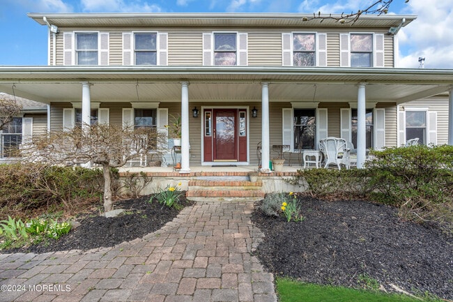 Photo - 1770 Glendola Rd