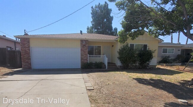 3 br, 2 bath House - 287 William Way - 3 br, 2 bath House - 287 William Way