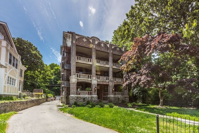 Photo - 332 West Hortter Street