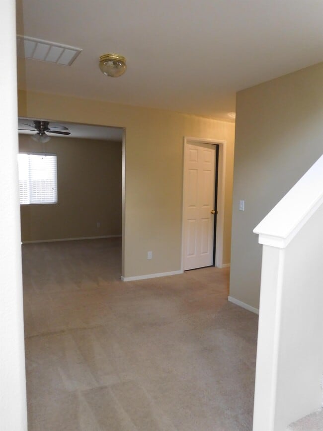 3232 W Flagstaff Ave
