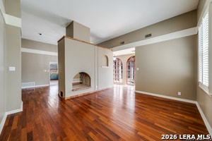 Photo - 301 Wickford Way