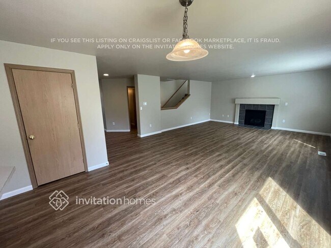 Photo - 17413 90 Ave Ct E