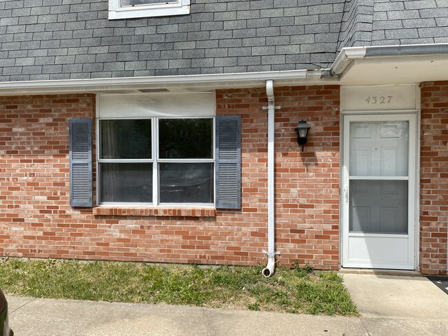 Photo - 4327 Ludwick Blvd Townhome