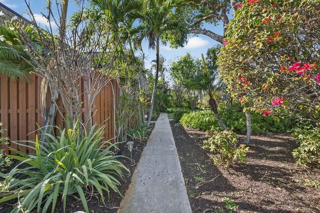 112 Ocean Cove Dr