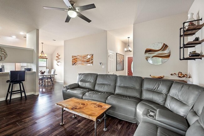 Photo - 15508 Checotah Dr