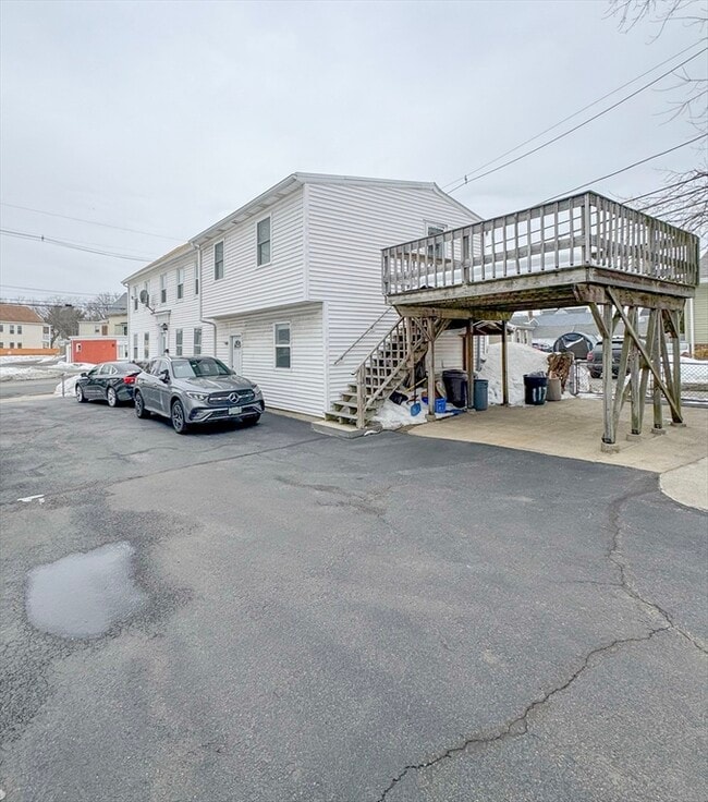 Building Photo - 117 Central St Unit 1