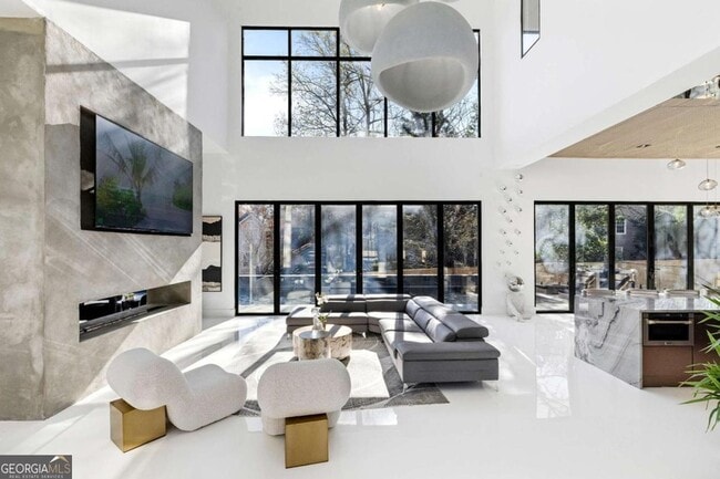 Photo - 3600 Lower Roswell Rd