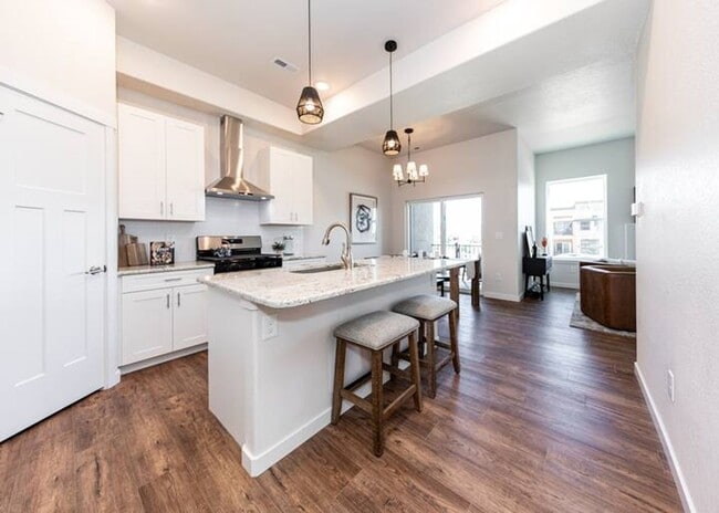 Photo - FULLY FURNISHED 3 Bed Luxury End Unit Townhome backs to Nature