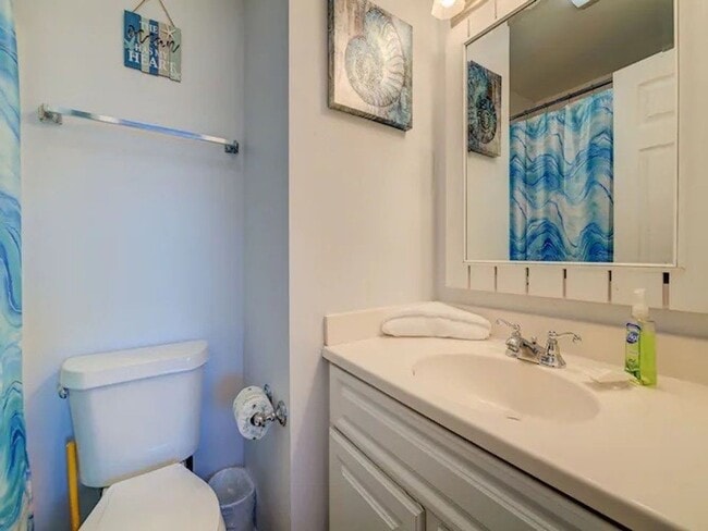 Photo - 2 Bedroom / 2 Bathroom @ Hilton Head Resort