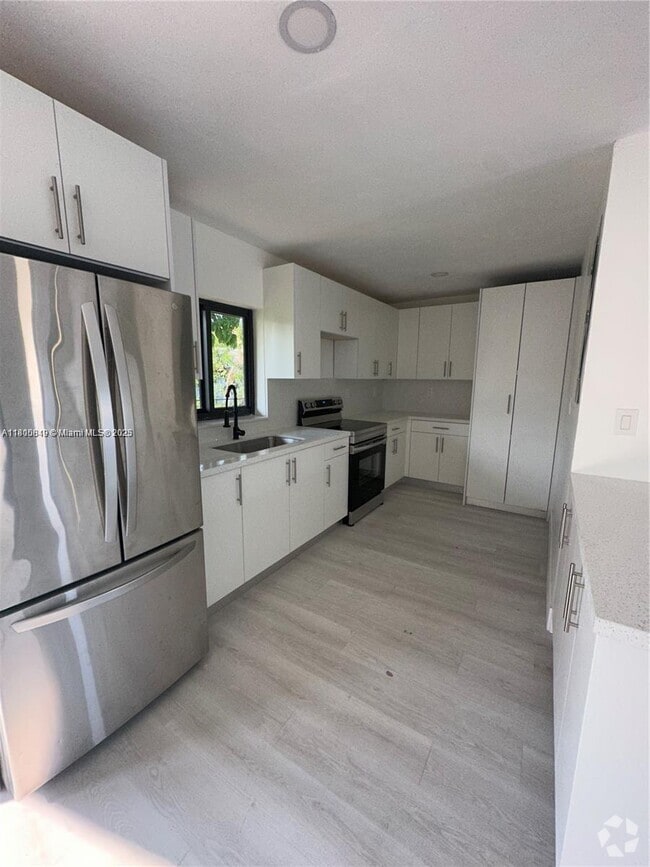 Building Photo - 2983 NW 191st Terrace Rental