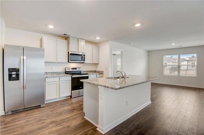 Photo - 257 Bur Oak Bend