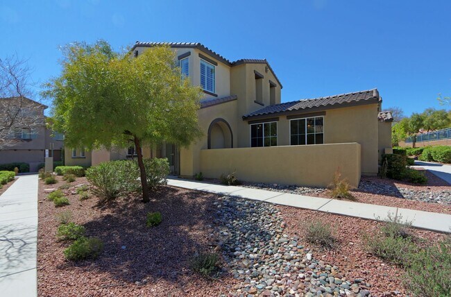 Photo - Step into luxurious simplicity