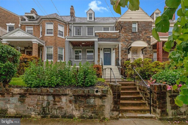 Photo - 1350 Sheridan St NW Townhome