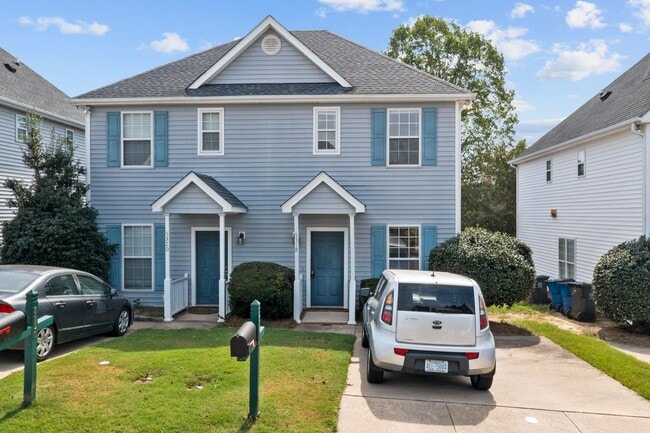 Photo - 2 Bedroom Townhome in Raleigh