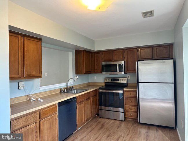 Photo - 14781 London Ln