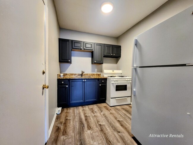 Photo - 3725 W Grand Ave Unit 1N