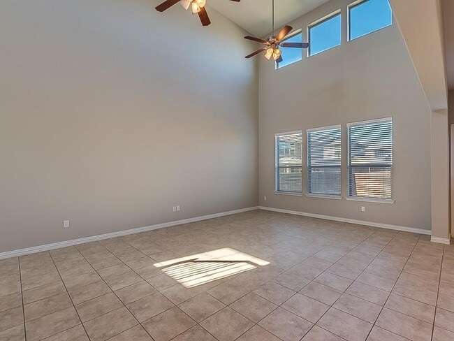 Photo - 1312 Tillerfield Trail