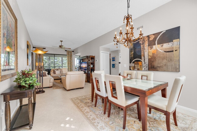 Building Photo - 7460 La Paz Blvd Unit 309