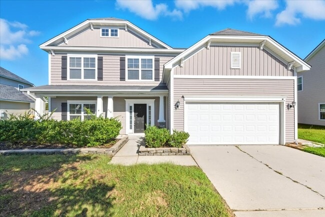 Building Photo - Spacious 5-Bedroom Home in the Live Oak Co...