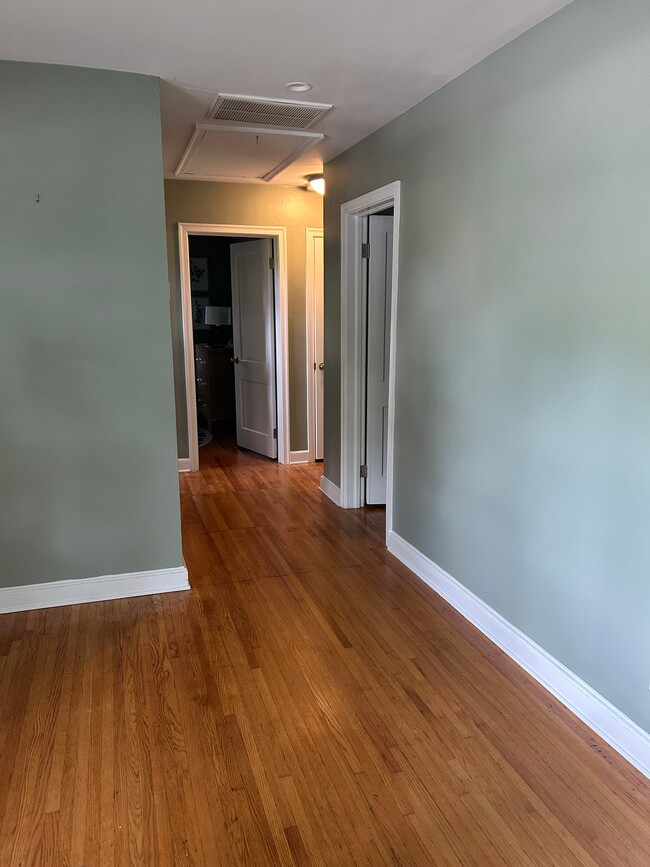 Photo - 410 E Dayton Ave