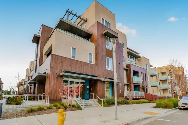 Gorgeous penthouse condo in South Fremont ... - Gorgeous penthouse condo in South Fremont ...
