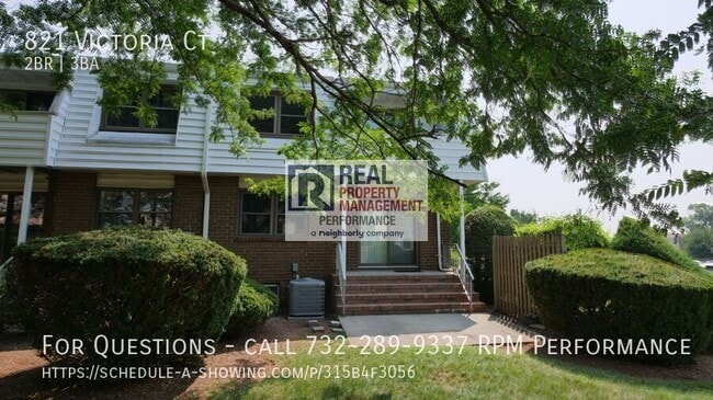 Photo - 821 Victoria Ct