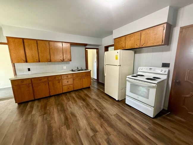 Building Photo - 3 Bed 1 Bath Single Family Home in Wausau