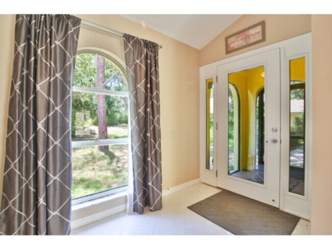 Photo - Newly listed 4 bedroom home with a pool in Longwood Run, Sarasota