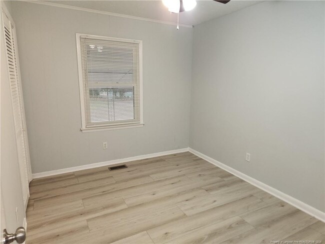 Photo - 3923 Glenridge Rd