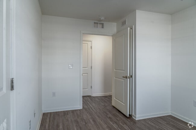 3BR, 2BA - 1,136SF - Second Bedroom