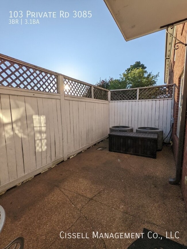 Photo - 103 Private Rd 3085