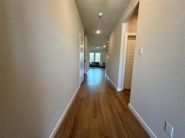 2417 Mankato Dr