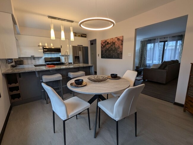 Photo - 8906 Erie St