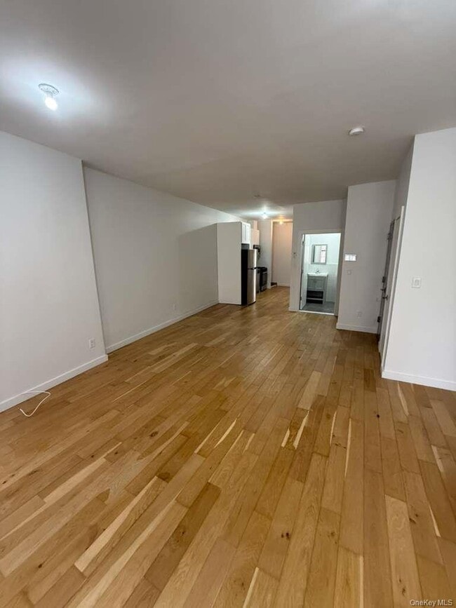 Photo - 2807 Third Ave