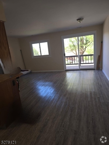 Building Photo - 22 Wimbledon Dr Unit 7 Rental